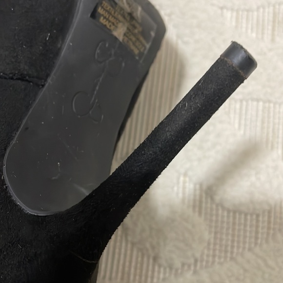 Jessica Simpson Lessy heeled boot - Picture 6 of 9